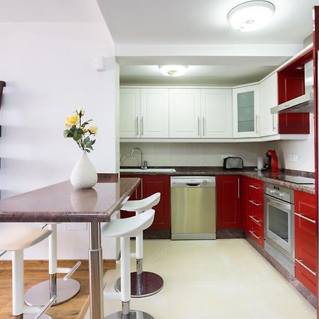 Exclusive Penthouse Playa Las Vistas 4 Close To The Sea And Beach, Aircondition For A Fee, Wifi, Terrace, Heated Pool Playa de las Americas  Eksteriør bilde