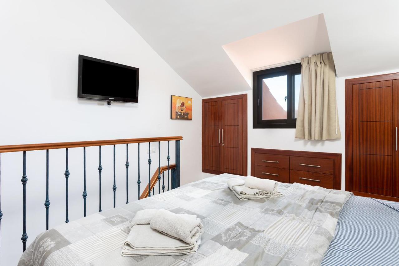 Exclusive Penthouse Playa Las Vistas 4 Close To The Sea And Beach, Aircondition For A Fee, Wifi, Terrace, Heated Pool Playa de las Americas  Eksteriør bilde