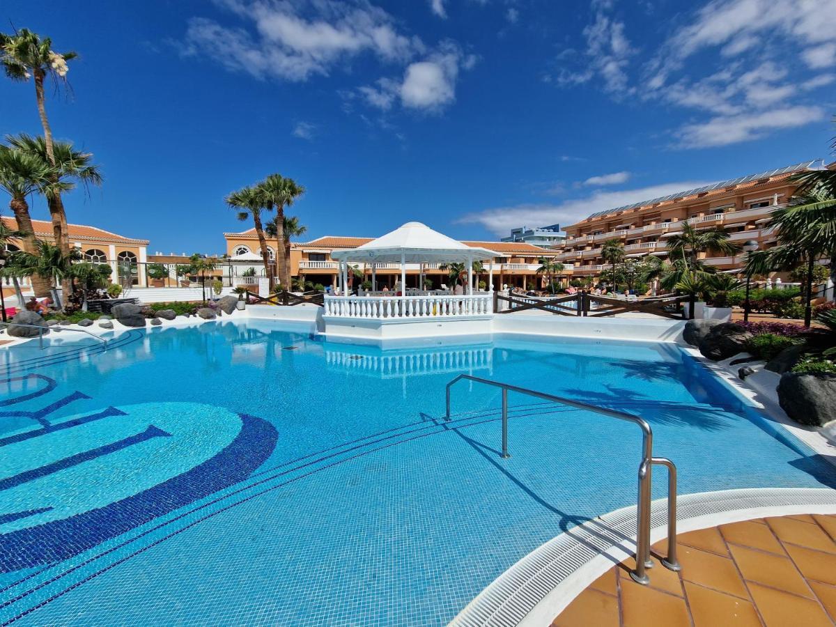 Exclusive Penthouse Playa Las Vistas 4 Close To The Sea And Beach, Aircondition For A Fee, Wifi, Terrace, Heated Pool Playa de las Americas  Eksteriør bilde