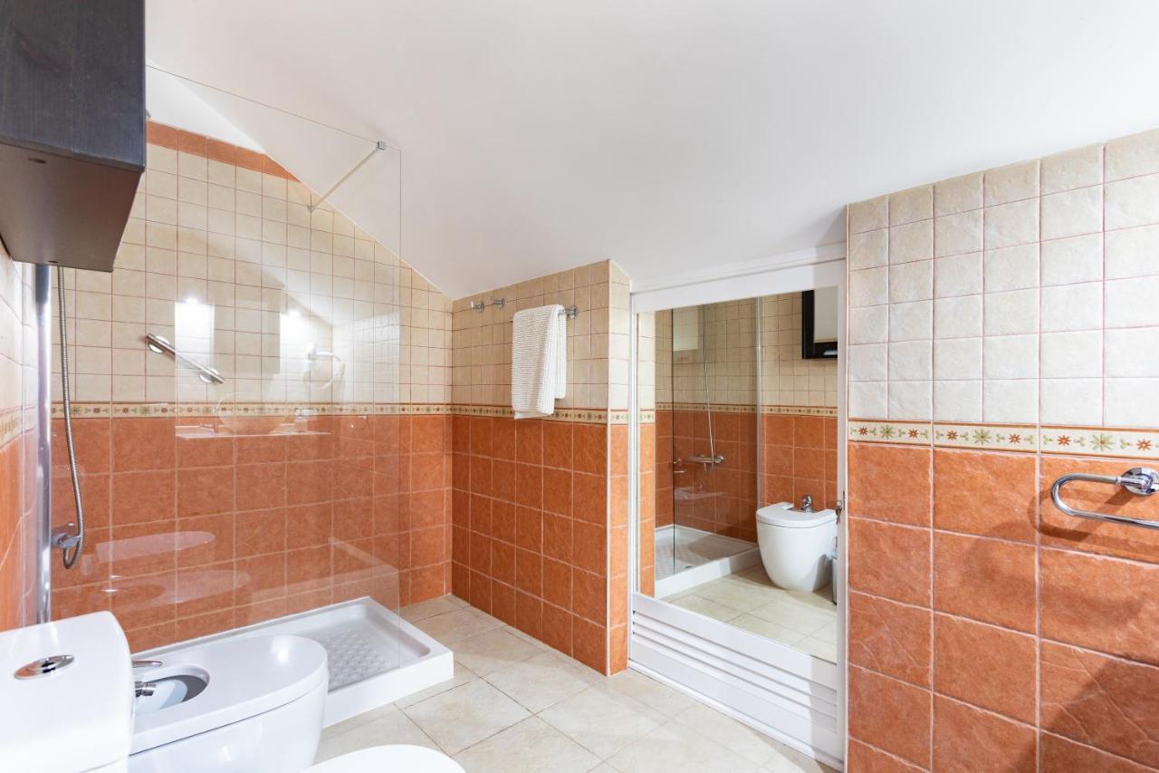 Exclusive Penthouse Playa Las Vistas 4 Close To The Sea And Beach, Aircondition For A Fee, Wifi, Terrace, Heated Pool Playa de las Americas  Eksteriør bilde